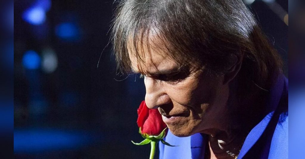 FOI CONFIRMADO: Nosso Rei Roberto Carlos Acabou Sendo…Ver mais