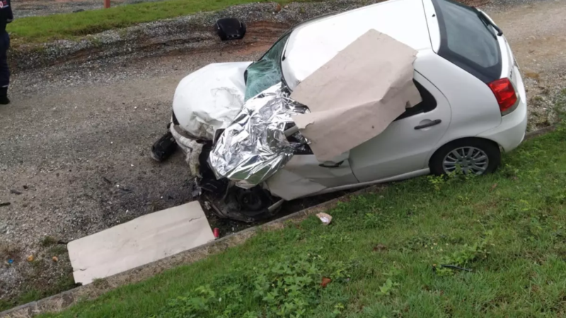 A dor é grande nada sobrou: Jovem grávida de 7 meses morre em acidente após carro partir ao meio, ela t… Ver mais