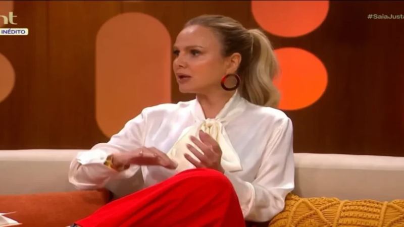 Eliana revela que dorme em quarto separado do marido por causa… Ver mais