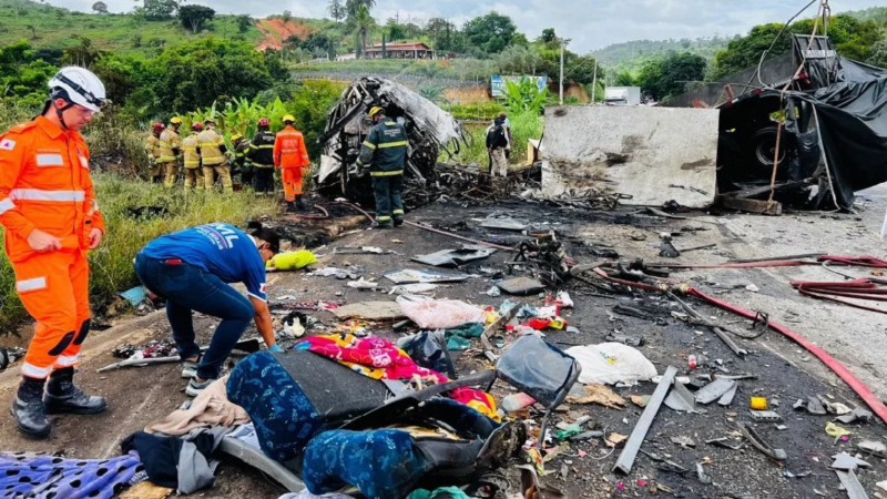 Gravíssim0 acident3 deixa 39 m0rtos na regiã0 de…veja mais